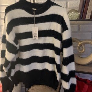 NWT  a . new day Sweater Size Medium
